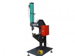 Riveting Machine
