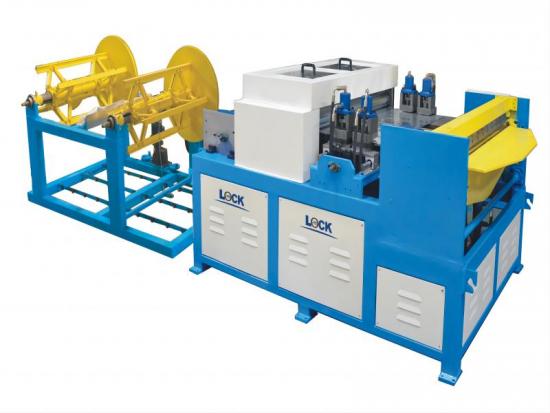 HVAC duct fabrication machine