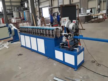 LOCK-TDC Flange Forming machine with non-stop cutting