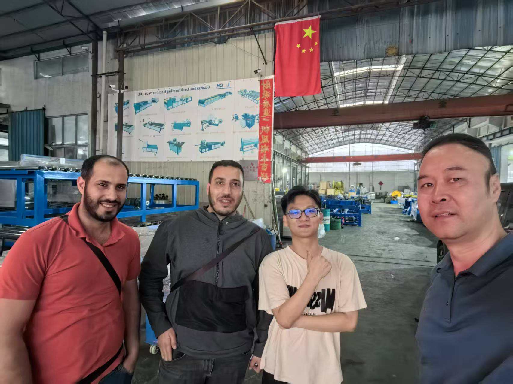 Warmly welcomed clients from Middle East and South-East Asia visited our factory!